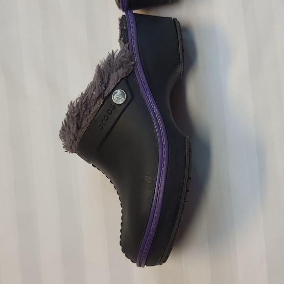 Crocs Cheerful Christy Girls Clogs - Picture 11 of 14